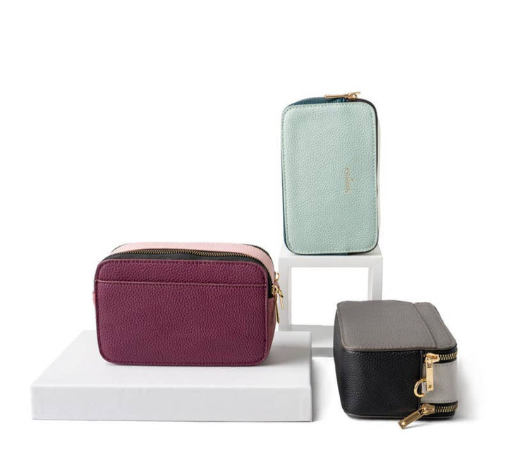 Bags/Purses/Crossbody/Wallets