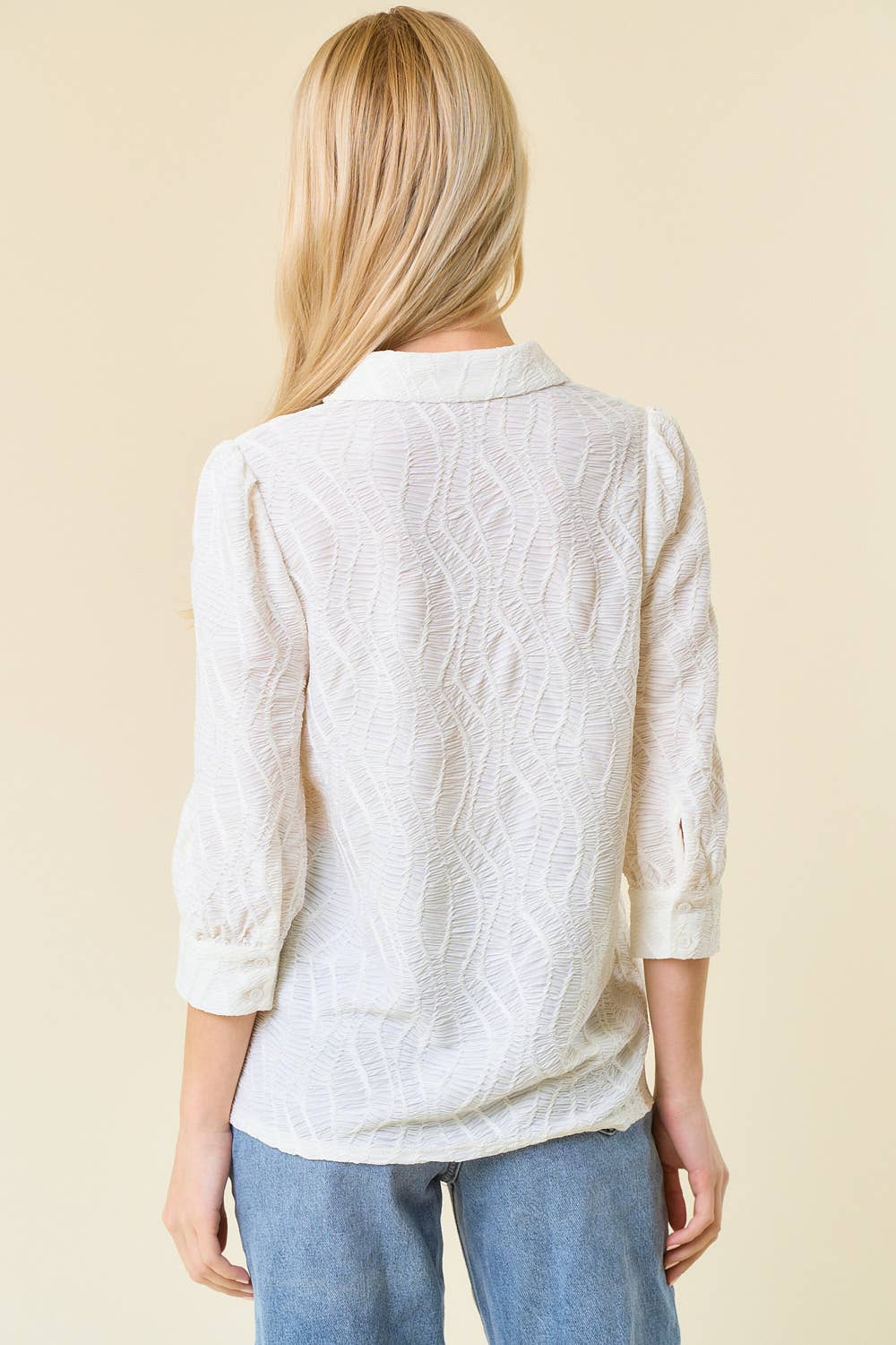 Textured 3/4 Sleeve Button-Down Blouse