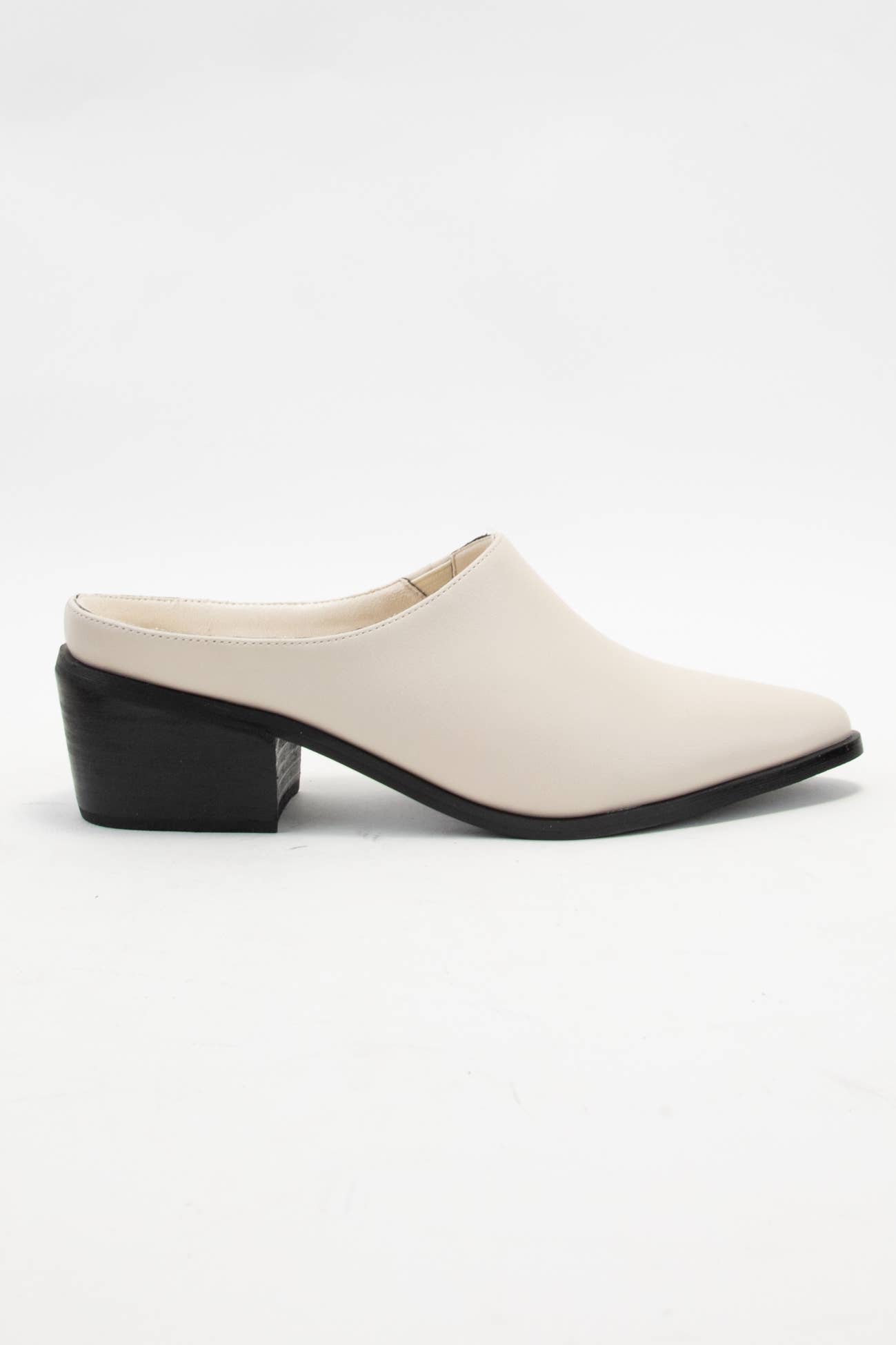 POINTED-TOE SLIP ON BLOCK HEEL MULE
