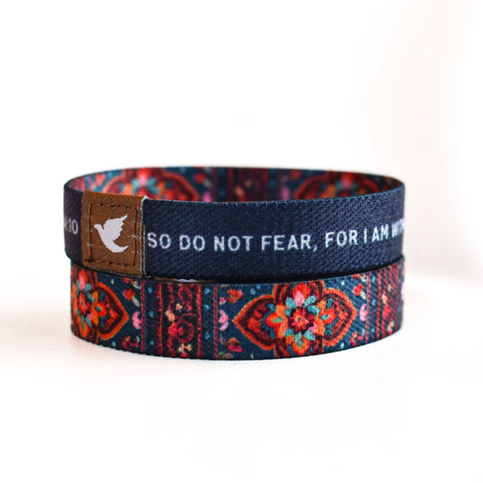 Pink Salt Riot - So Do Not Fear Womens Truthband