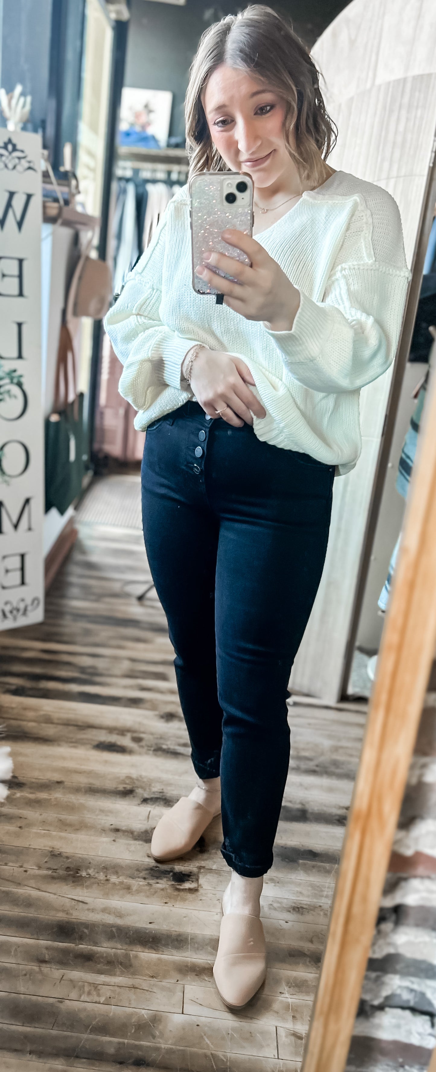 Risen Mid-Rise Button Fly Slim Straight