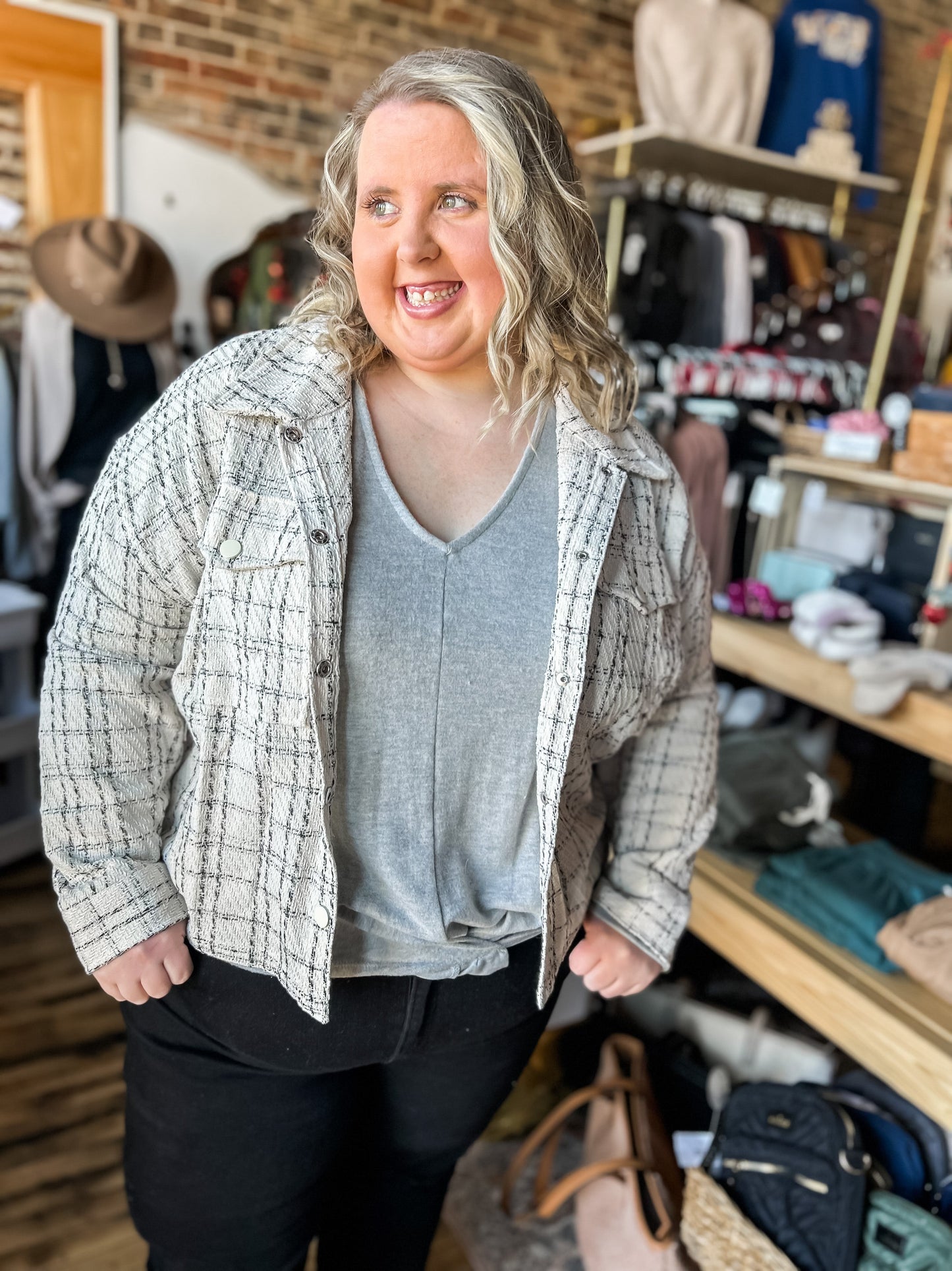 Bottom Overlap V-neck Top