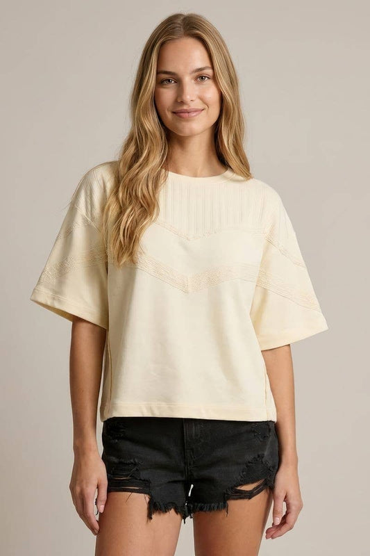 LACE TRIM DETAIL SHORT SLEEVE TOP