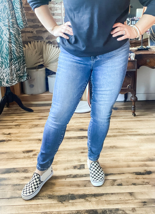 Vervet-High Rise Ankle Skinny