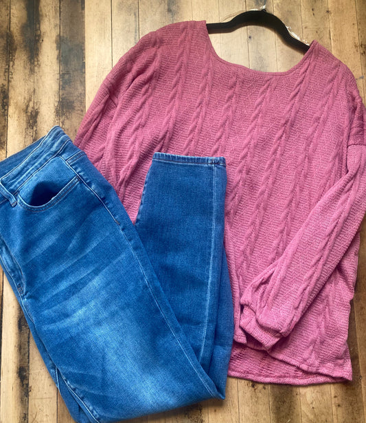 Plus L/S Back Ruching Cable Top