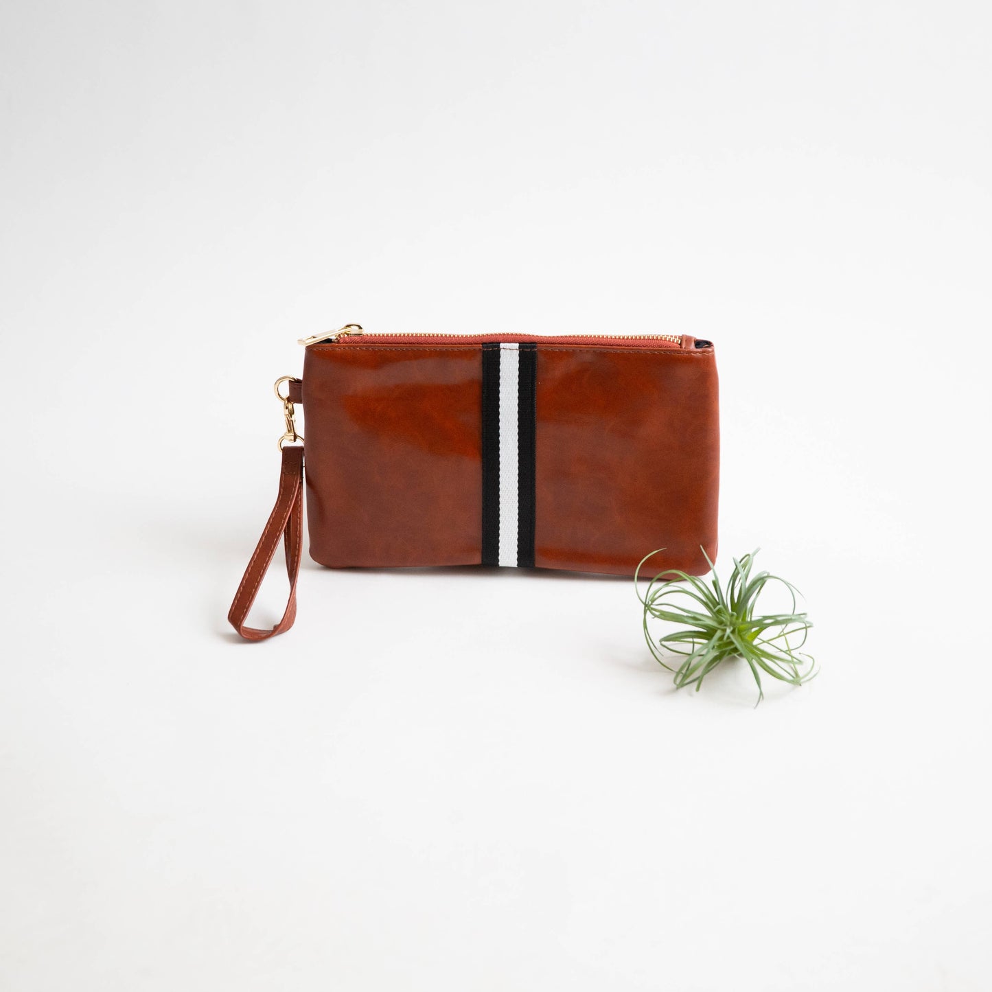 Preppy Stripe Zipper Clutch - Black/White