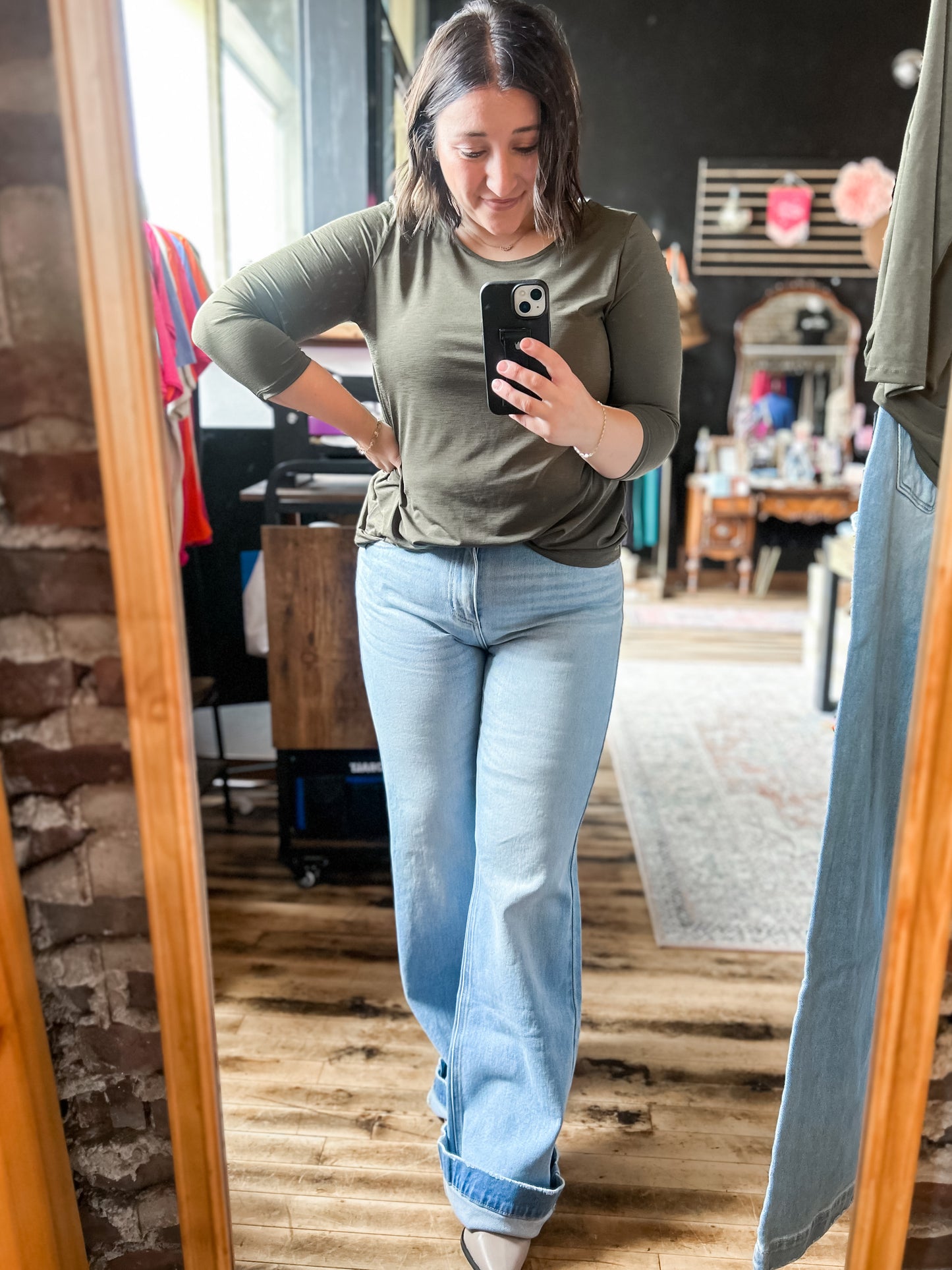 Kan Can High Rise Flare Jeans