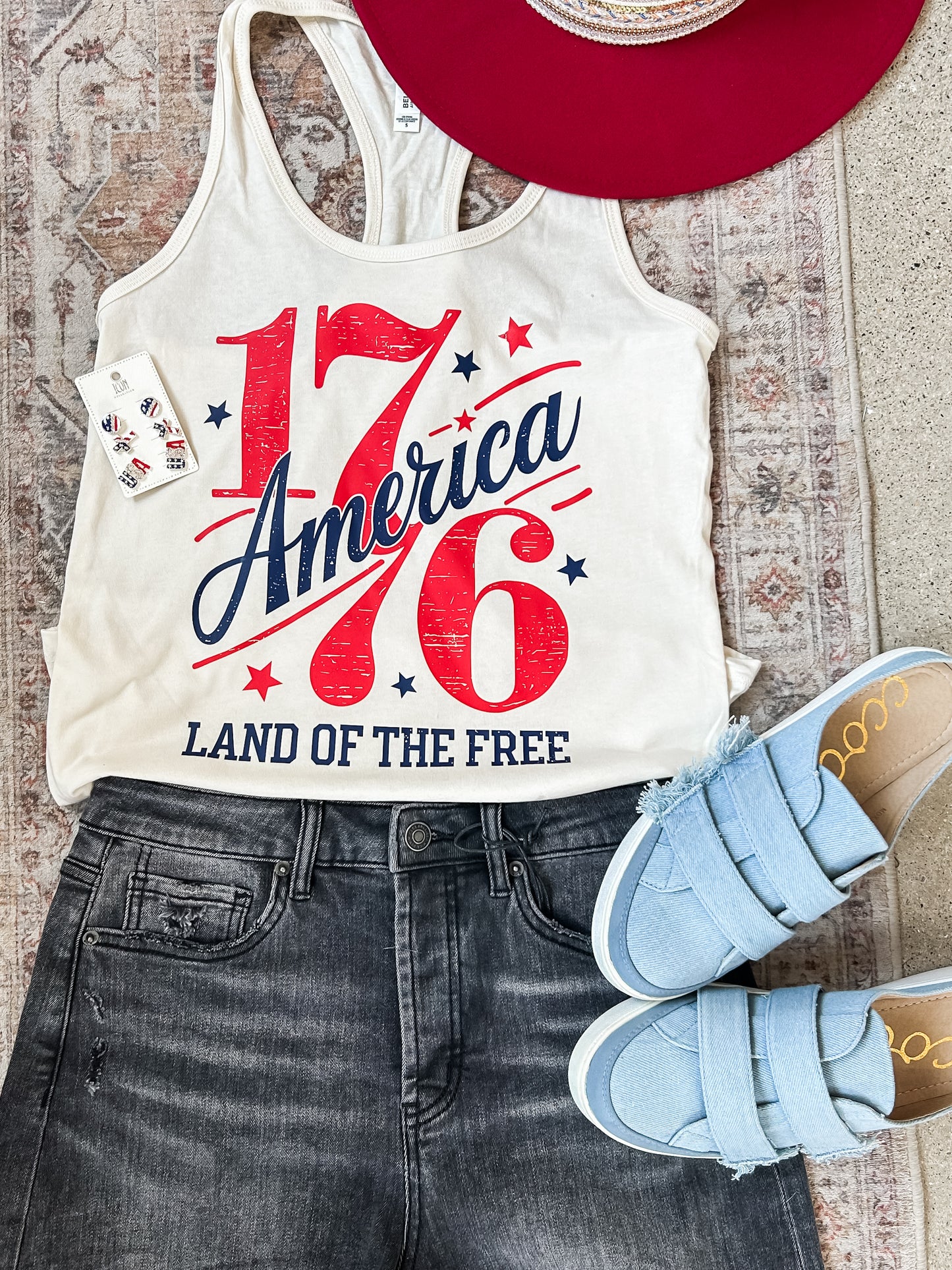 1776 Land of the Fee Tank