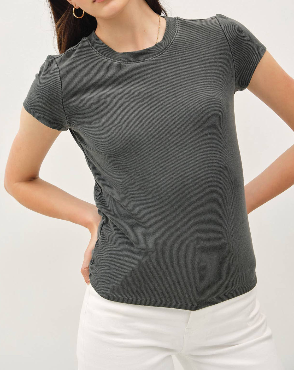 GARMENT DYE RIBBED TOP