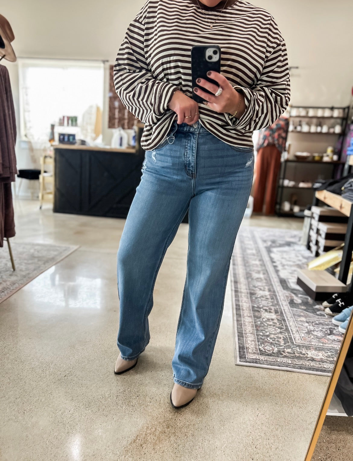 TUMMY CONTROL HIGH RISE STRAIGHT JEANS