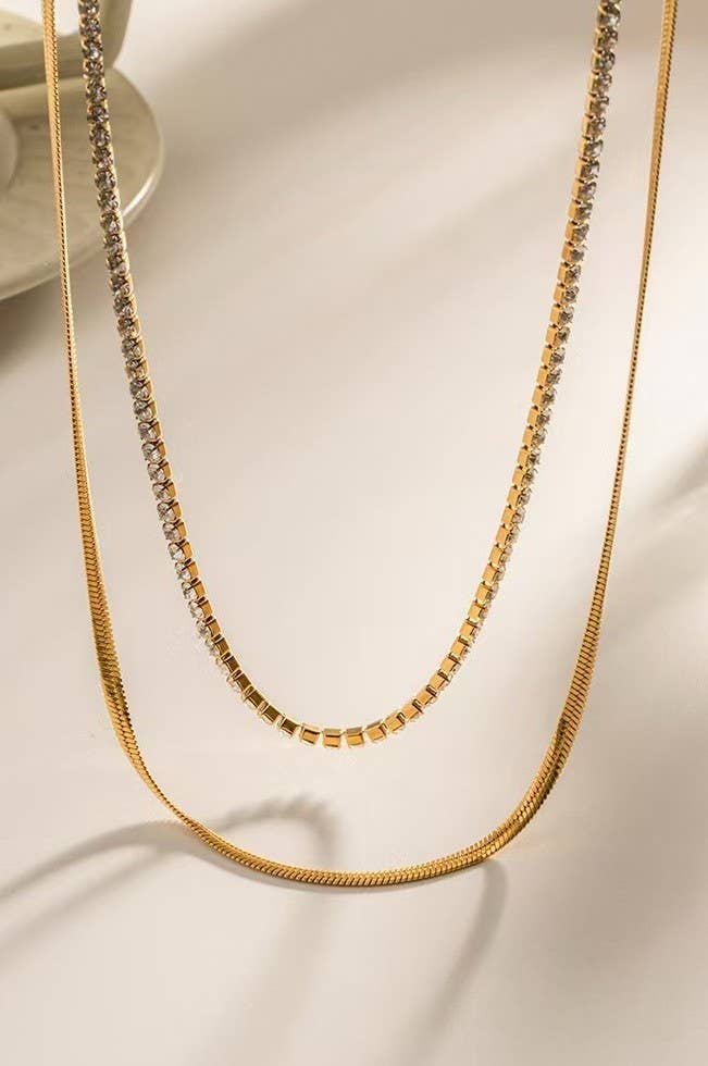 STAINLESS STEEL TARNISH FREE RHINESTONE NECKLACE |