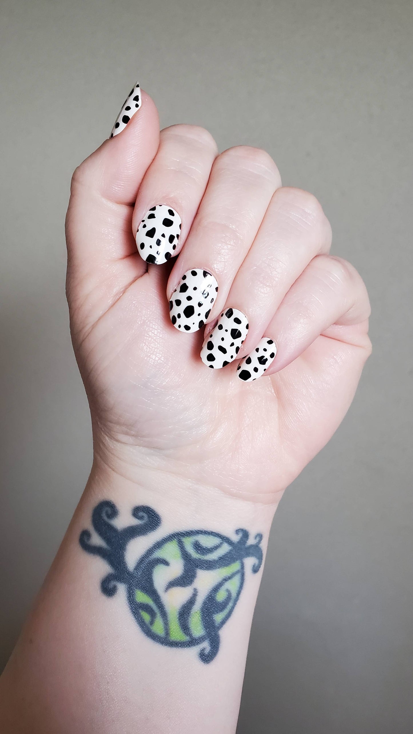 Ivy & Ash - Spotted | Classic Black & Ivory Dalmatian Print Nail Wrap