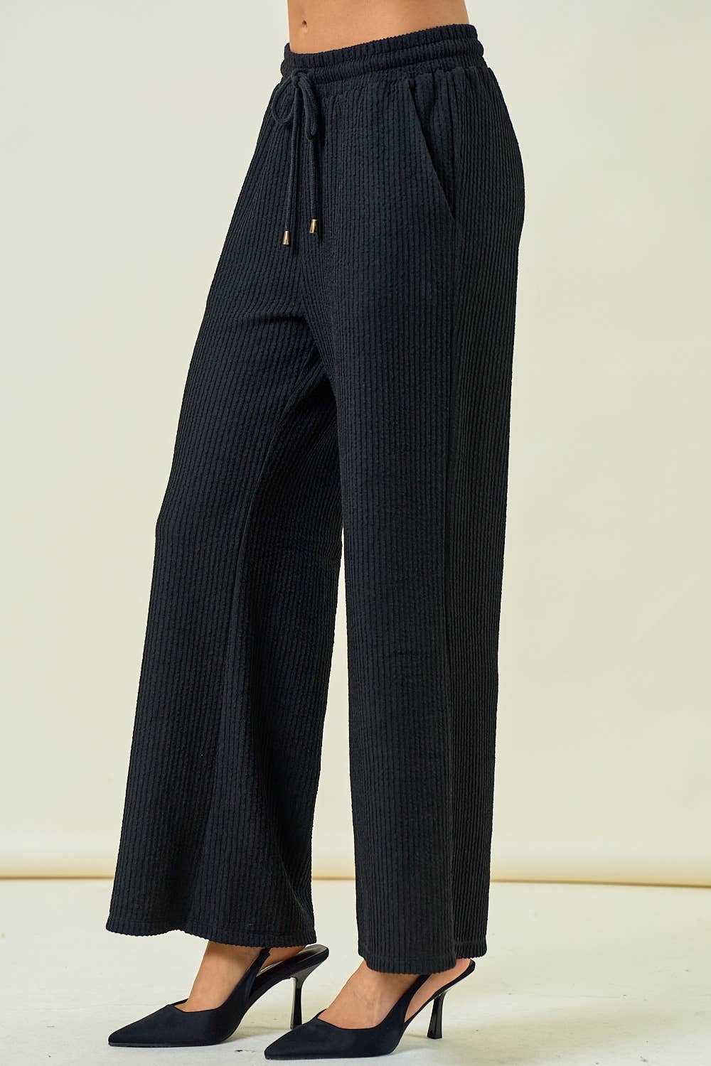 TEXTURED KNIT WIDE LEG PANTS