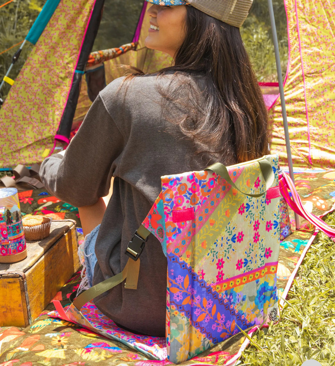 NL-OUTDOOR PATCHWORK FOLDING SEAT
