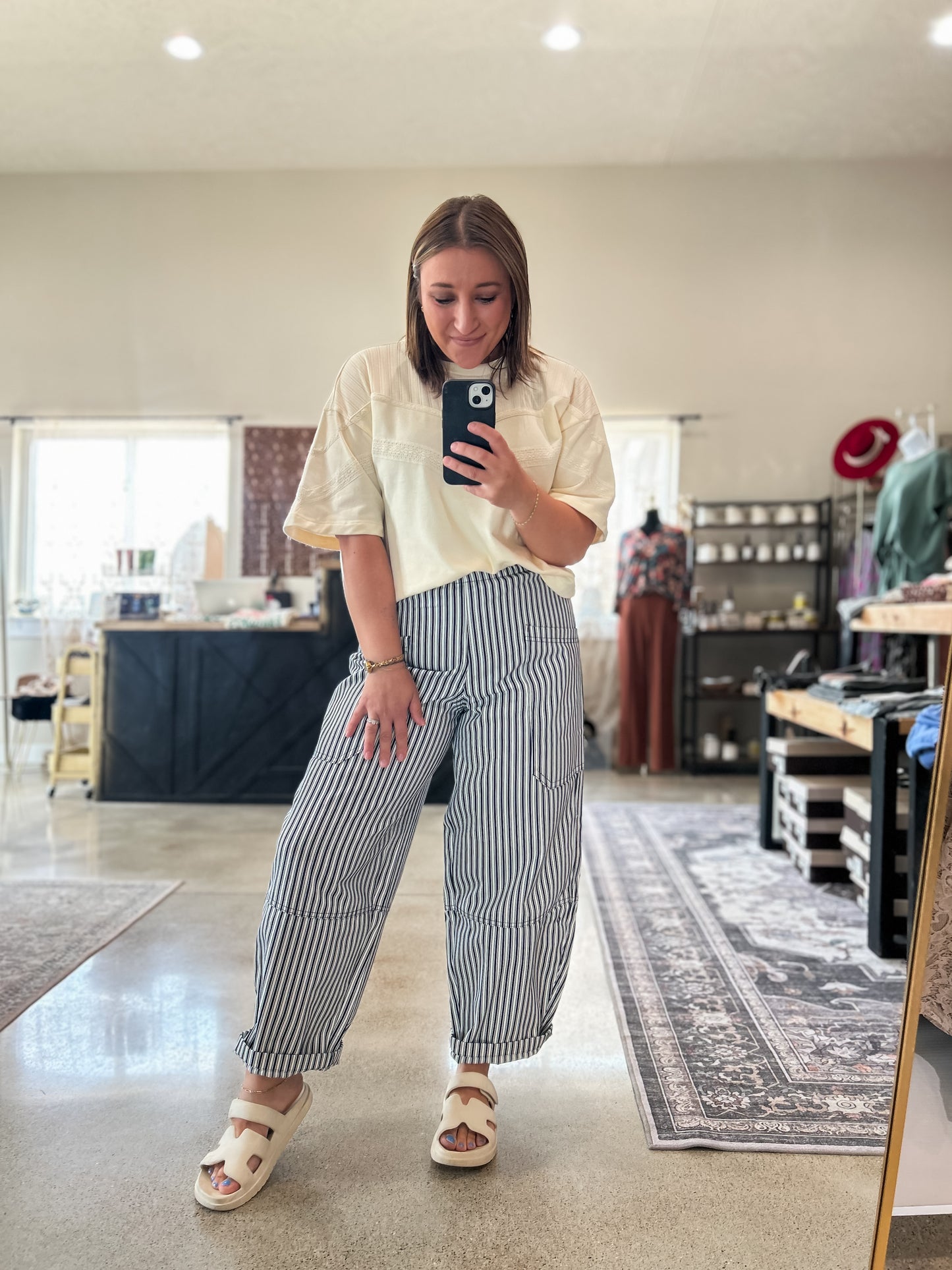 STRIPE POCKET DETAIL WIDE LEG PANTS
