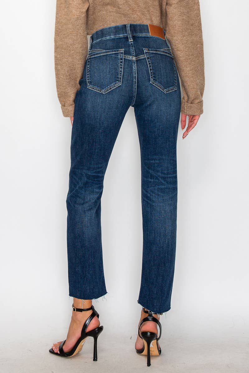 TUMMY CONTROL HIGH RISE STRAIGHT JEANS