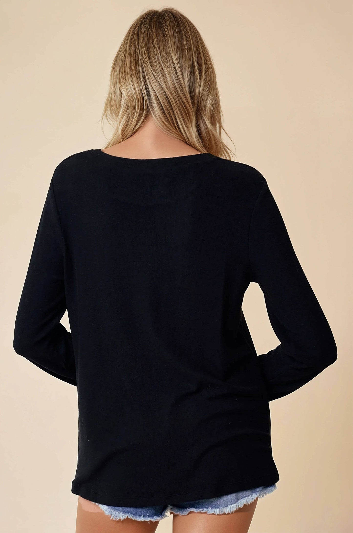 ROUND NECK SOFT KNIT TOP