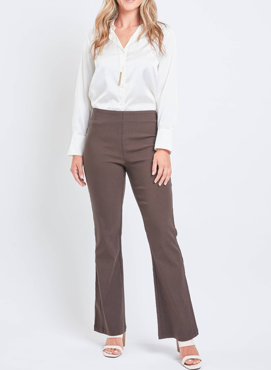 Pull-On Hollywood Bootcut Pant